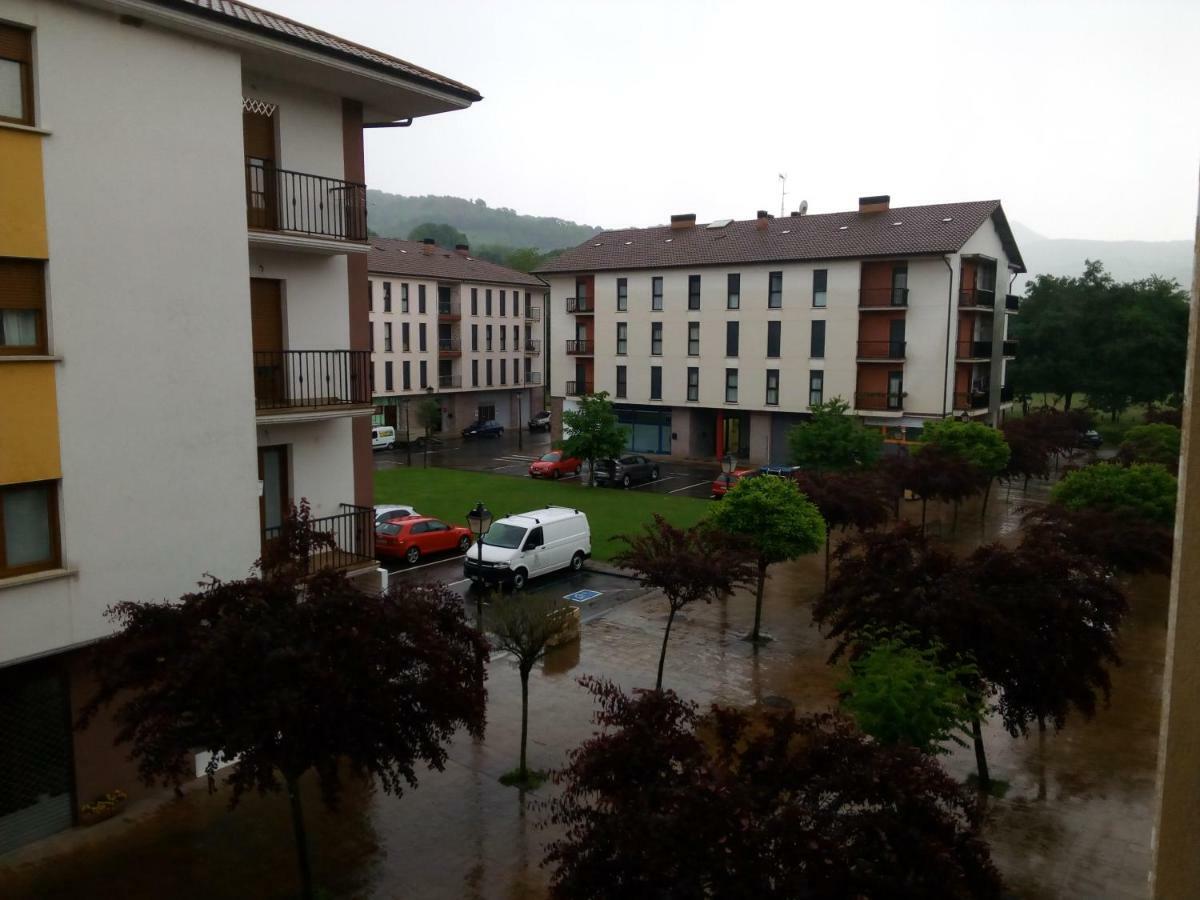 Leku-Eder Apartment Elizondo Bagian luar foto